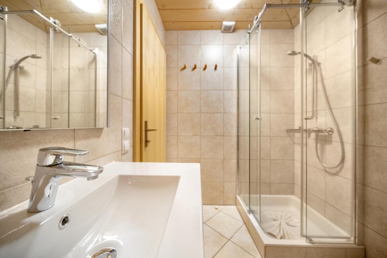 Apartmenthaus Matri By Pferd Auf Wolke Валд ам Арлберг Екстериор снимка